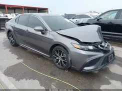 4T1G11AK4NU672110 2022 TOYOTA CAMRY