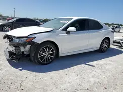 4T1G11AK4NU676299 2022 TOYOTA CAMRY