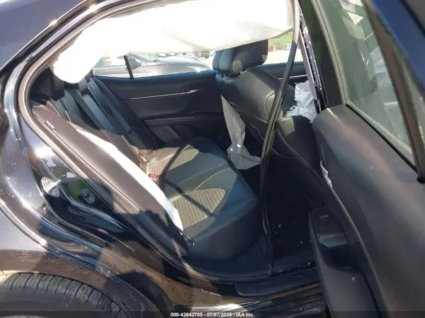 4T1G11AK4NU686363 2022 TOYOTA CAMRY - Image 8