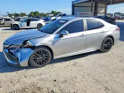 4T1G11AK4NU688727 2022 TOYOTA CAMRY