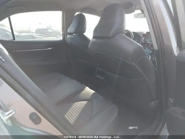 4T1G11AK4NU693510 2022 TOYOTA CAMRY - Image 8