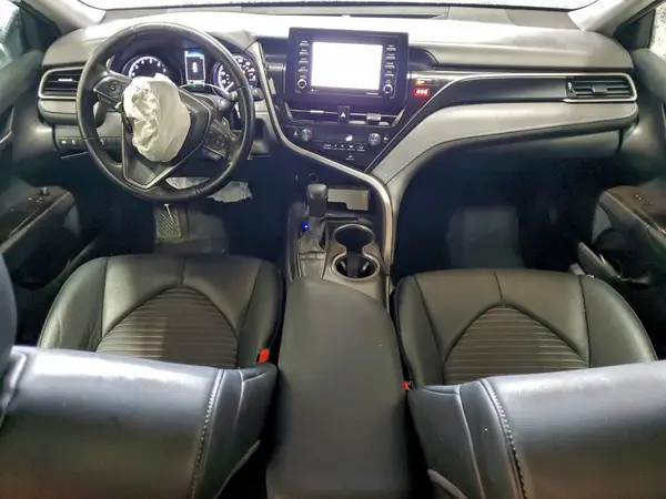 4T1G11AK4NU698481 2022 TOYOTA CAMRY - Image 8