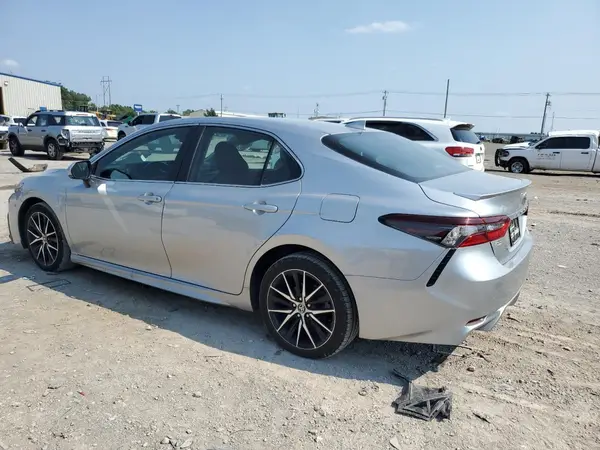 4T1G11AK4NU707373 2022 TOYOTA CAMRY - Image 2