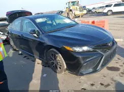 4T1G11AK4NU708829 2022 TOYOTA CAMRY