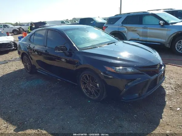 4T1G11AK4PU080869 2023 TOYOTA CAMRY - Image 1