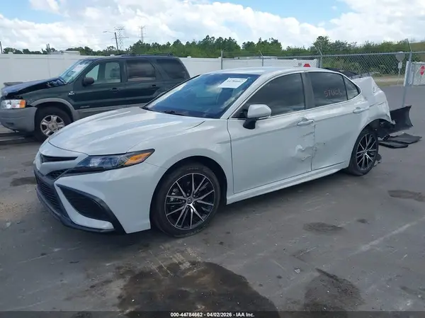4T1G11AK4PU101218 2023 TOYOTA CAMRY - Image 2