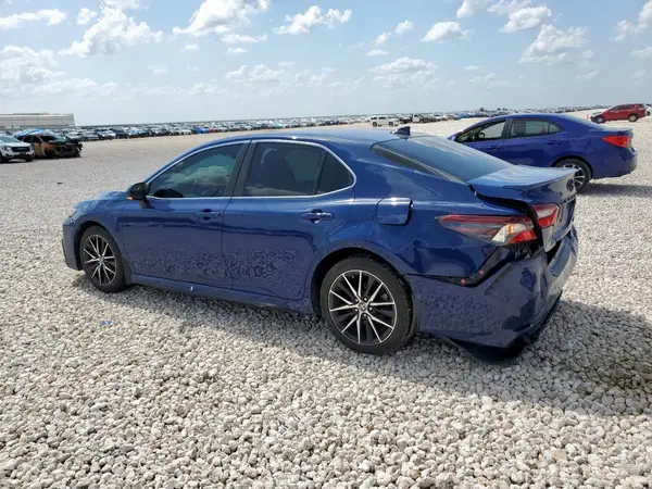 4T1G11AK4PU110677 2023 TOYOTA CAMRY - Image 2