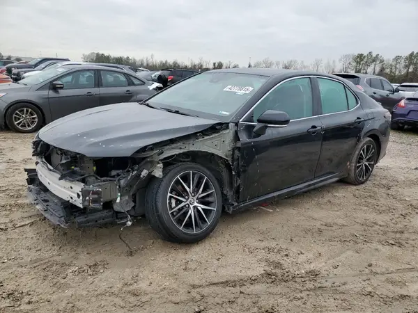4T1G11AK4PU117113 2023 TOYOTA CAMRY - Image 1