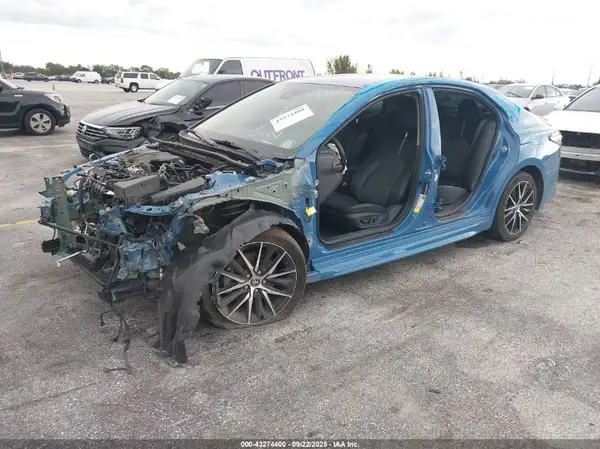 4T1G11AK4PU126636 2023 TOYOTA CAMRY - Image 2