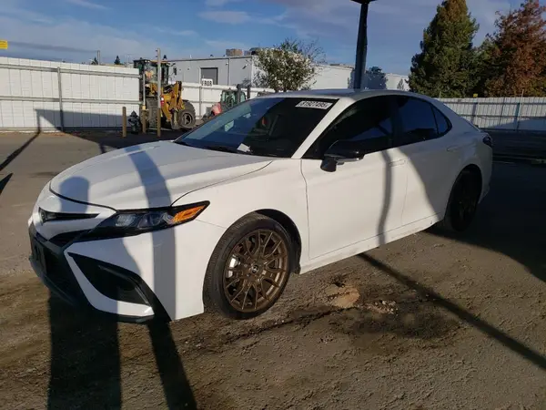 4T1G11AK4PU144456 2023 TOYOTA CAMRY - Image 1
