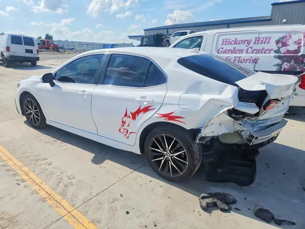 4T1G11AK4PU148877 2023 TOYOTA CAMRY - Image 2
