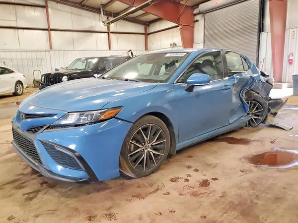 4T1G11AK4PU151844 2023 TOYOTA CAMRY - Image 1