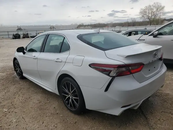 4T1G11AK4PU157143 2023 TOYOTA CAMRY - Image 2