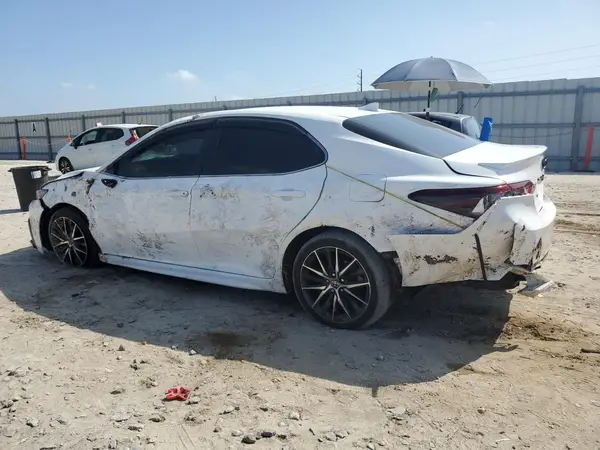 4T1G11AK4PU186710 2023 TOYOTA CAMRY - Image 2