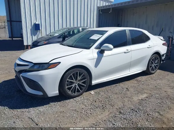 4T1G11AK4PU733281 2023 TOYOTA CAMRY - Image 2