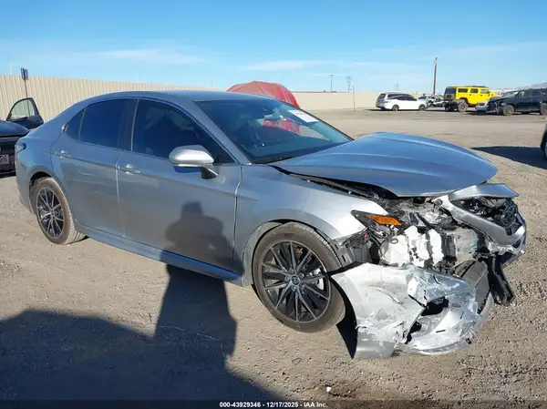 4T1G11AK4PU736522 2023 TOYOTA CAMRY - Image 1