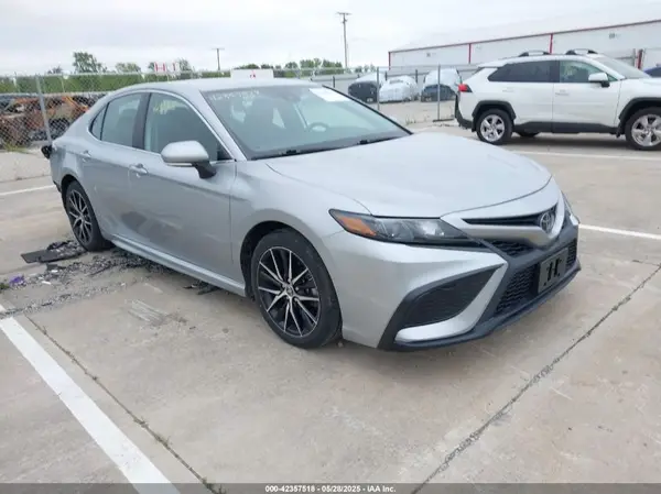 4T1G11AK4PU747861 2023 TOYOTA CAMRY - Image 1