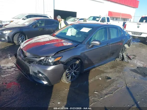 4T1G11AK4PU752297 2023 TOYOTA CAMRY - Image 2