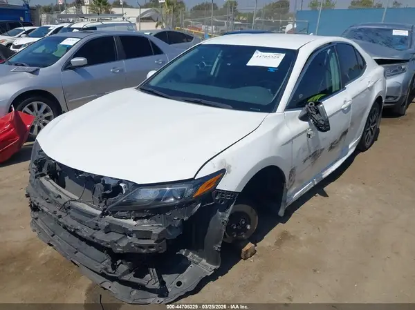 4T1G11AK4PU764658 2023 TOYOTA CAMRY - Image 2