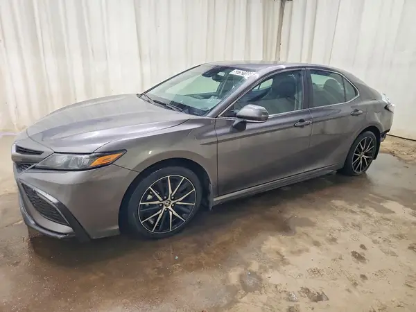 4T1G11AK4PU790970 2023 TOYOTA CAMRY - Image 1