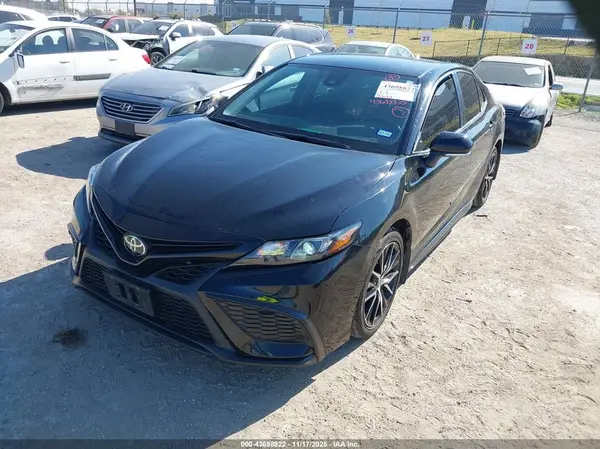 4T1G11AK4PU792220 2023 TOYOTA CAMRY - Image 2