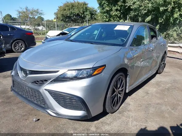 4T1G11AK4PU795523 2023 TOYOTA CAMRY - Image 2