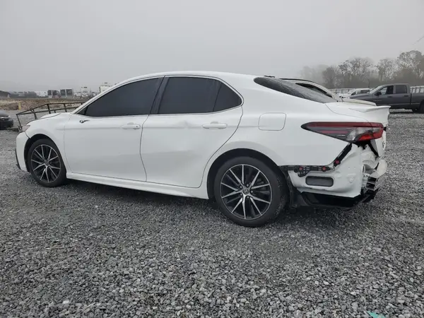 4T1G11AK4PU802017 2023 TOYOTA CAMRY - Image 2
