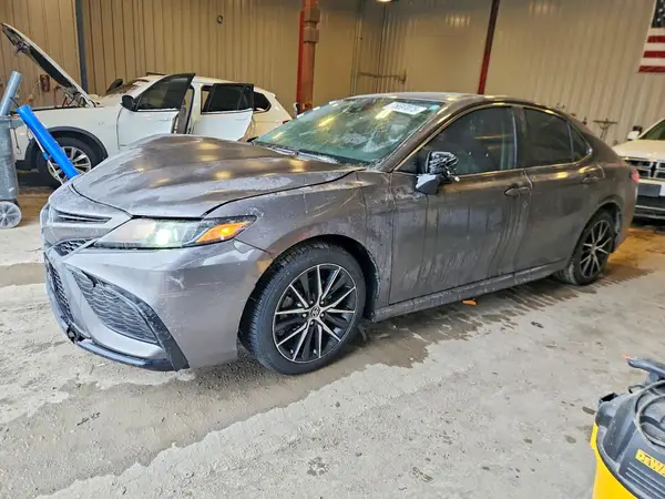 4T1G11AK4PU804866 2023 TOYOTA CAMRY - Image 1