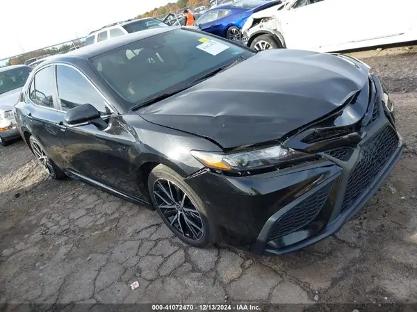 4T1G11AK4PU809243 2023 TOYOTA CAMRY - Image 1