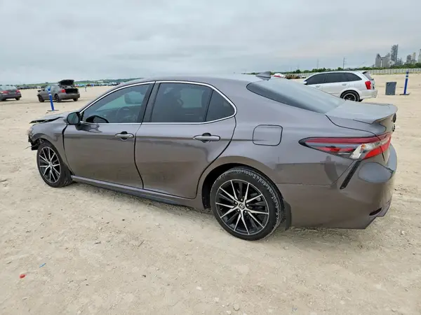 4T1G11AK4PU810280 2023 TOYOTA CAMRY - Image 2