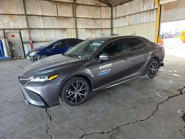 4T1G11AK4PU817195 2023 TOYOTA CAMRY - Image 1