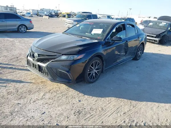 4T1G11AK4PU820615 2023 TOYOTA CAMRY - Image 2