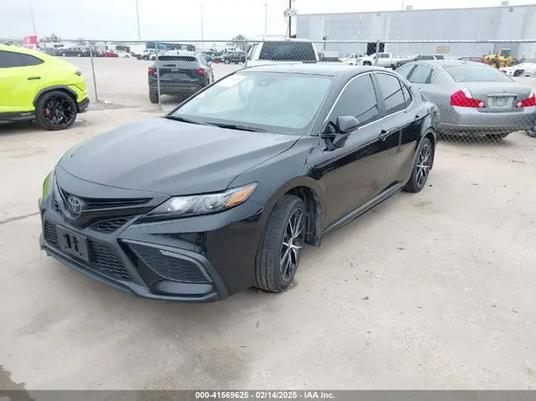 4T1G11AK4PU827127 2023 TOYOTA CAMRY - Image 2