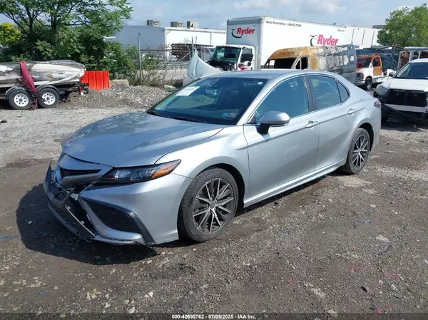4T1G11AK4RU191392 2024 TOYOTA CAMRY - Image 2