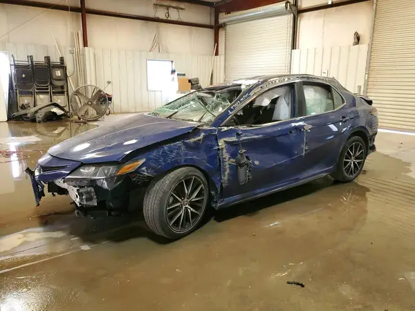 4T1G11AK4RU202536 2024 TOYOTA CAMRY - Image 1