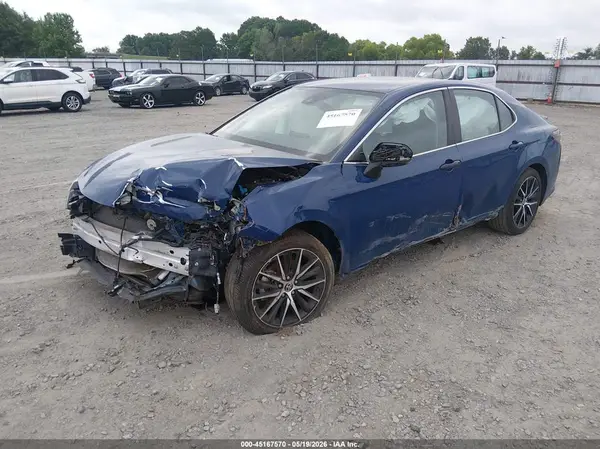 4T1G11AK4RU211124 2024 TOYOTA CAMRY - Image 2