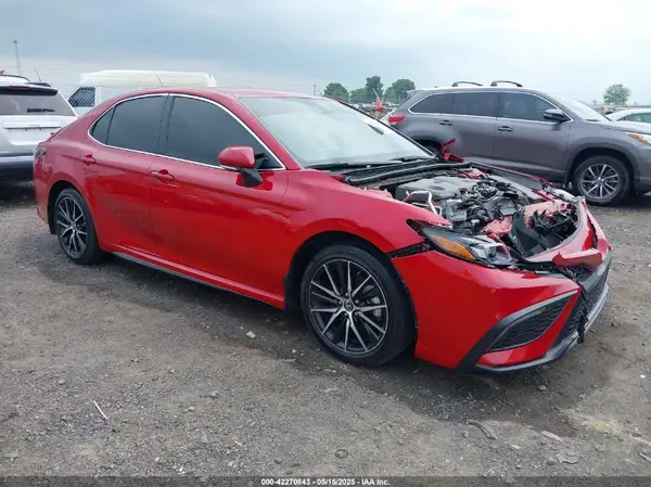4T1G11AK4RU218381 2024 TOYOTA CAMRY - Image 1