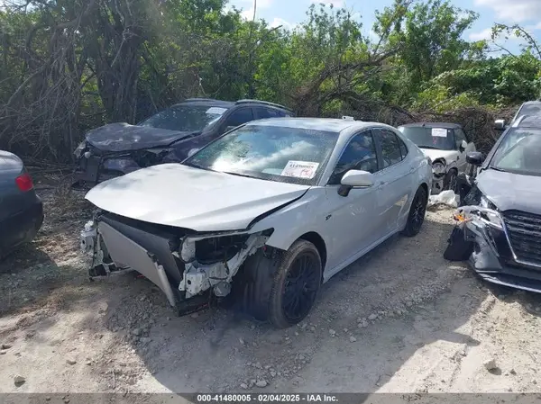 4T1G11AK4RU220728 2024 TOYOTA CAMRY - Image 2