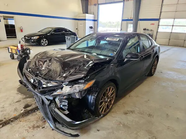 4T1G11AK4RU231213 2024 TOYOTA CAMRY - Image 1