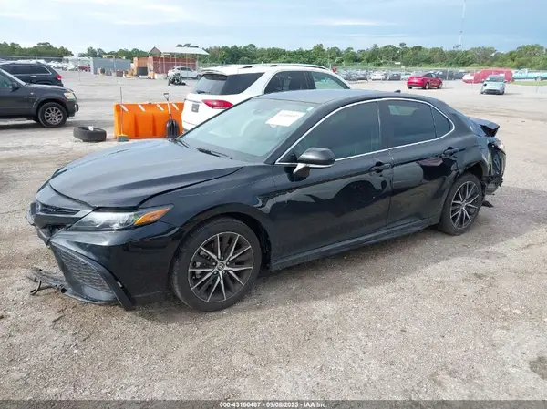 4T1G11AK4RU246777 2024 TOYOTA CAMRY - Image 2