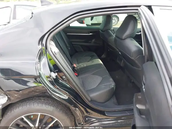 4T1G11AK4RU246777 2024 TOYOTA CAMRY - Image 8