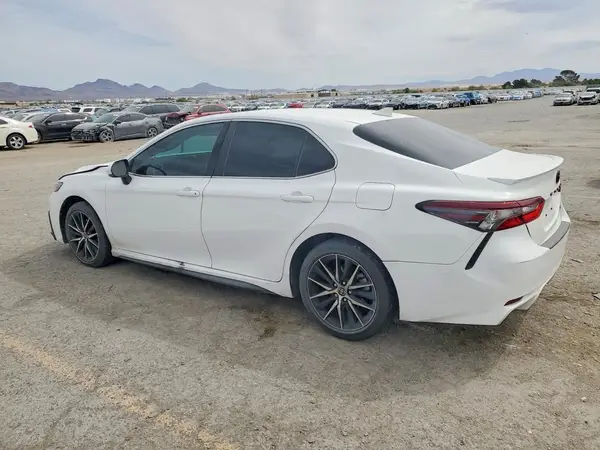 4T1G11AK4RU263269 2024 TOYOTA CAMRY - Image 2
