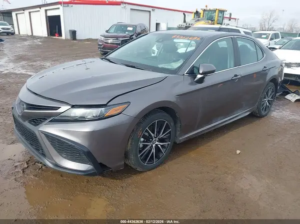 4T1G11AK4RU849289 2024 TOYOTA CAMRY - Image 2