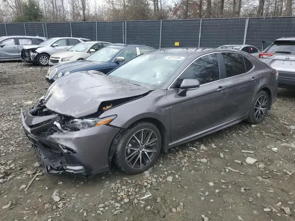 4T1G11AK4RU868392 2024 TOYOTA CAMRY - Image 1
