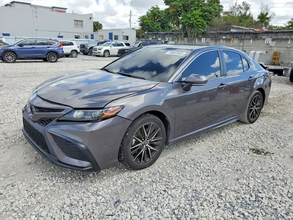 4T1G11AK4RU882664 2024 TOYOTA CAMRY - Image 1