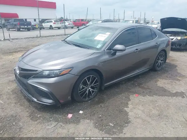 4T1G11AK4RU883751 2024 TOYOTA CAMRY - Image 2