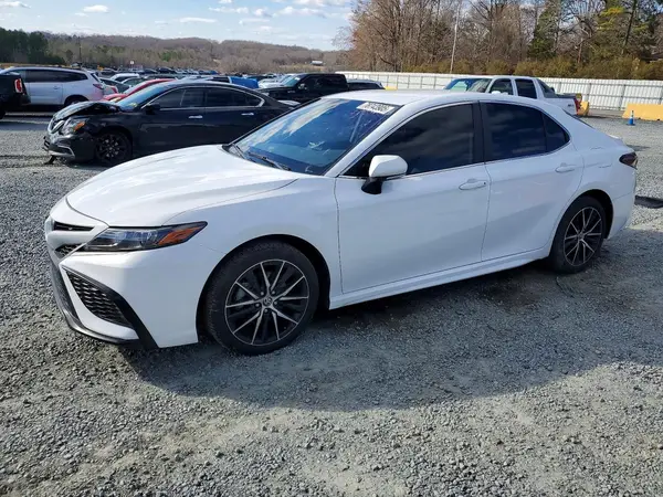 4T1G11AK4RU883927 2024 TOYOTA CAMRY - Image 1