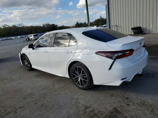 4T1G11AK4RU885385 2024 TOYOTA CAMRY - Image 2