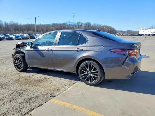 4T1G11AK4RU906851 2024 TOYOTA CAMRY - Image 2