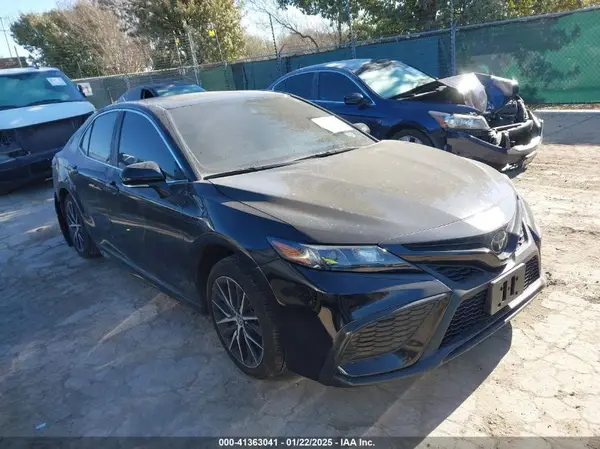 4T1G11AK4RU921138 2024 TOYOTA CAMRY - Image 1
